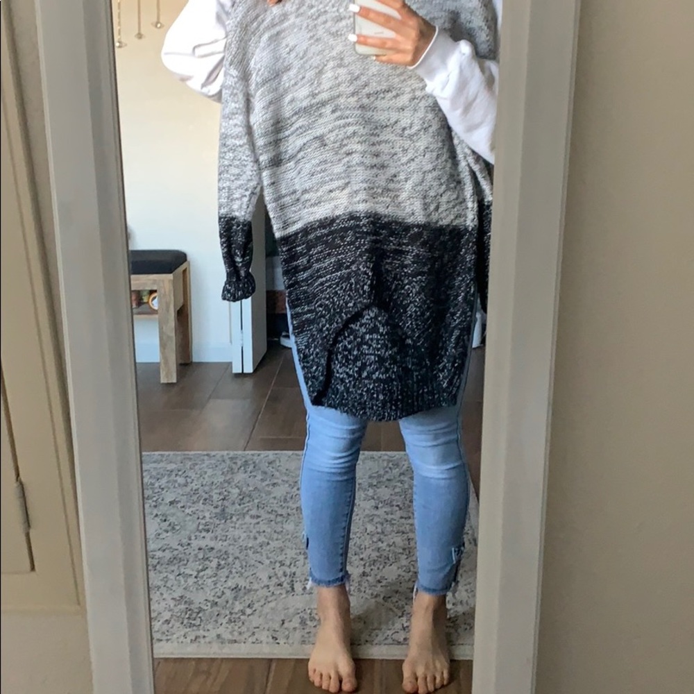 Sweater - Picture 3 of 3